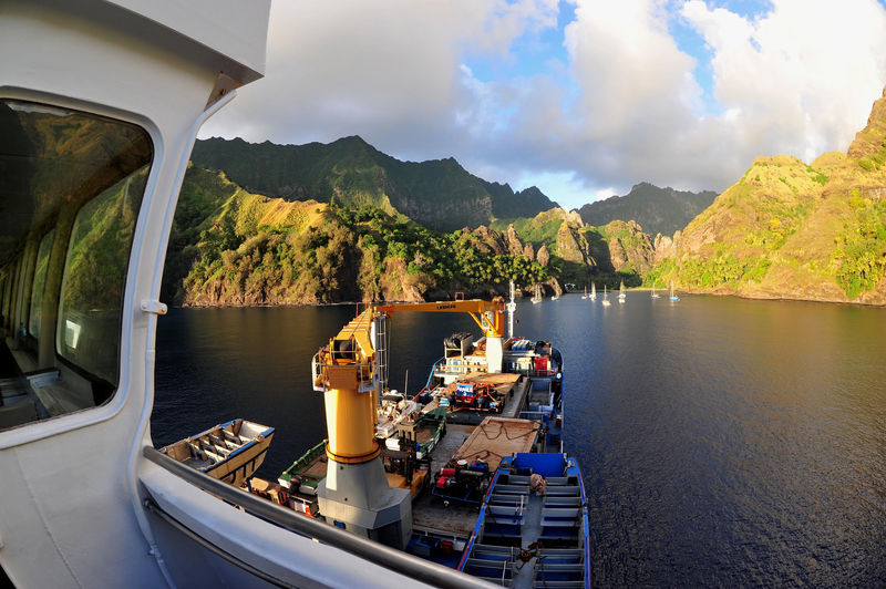 Le cargo Aranui en direction des îles Marquises