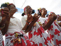 Le déba est une danse traditionnelle de l'île de Mayotte réservée exclusivement aux femmes